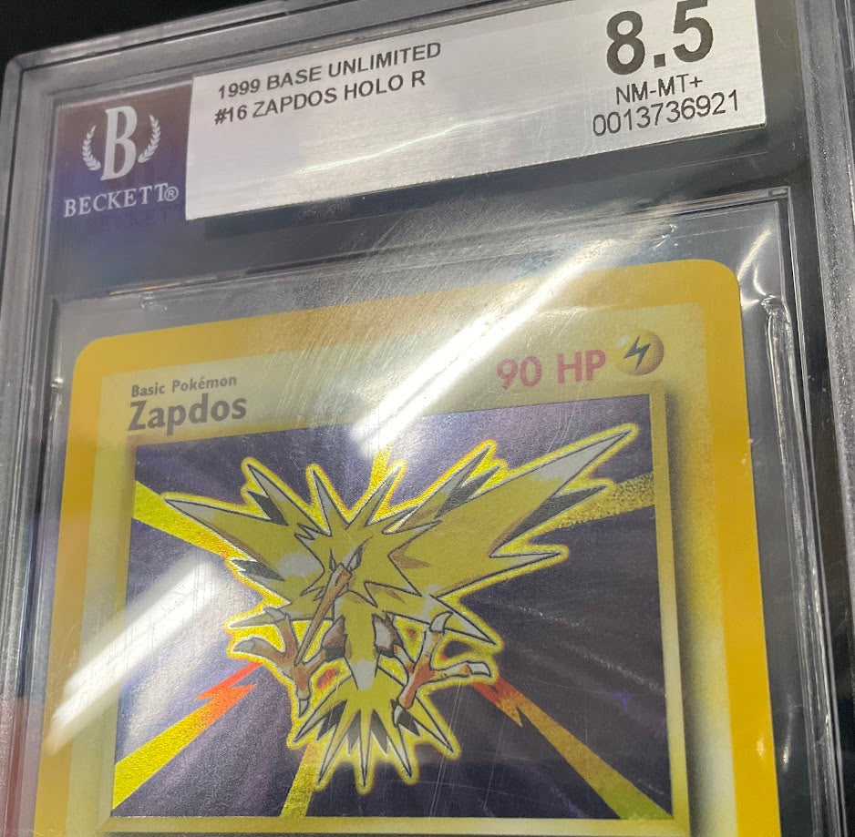 Zapdos Pokemon Base Set Holo #16 Beckett 8.5、Collector Store LLC Gaming、kayou