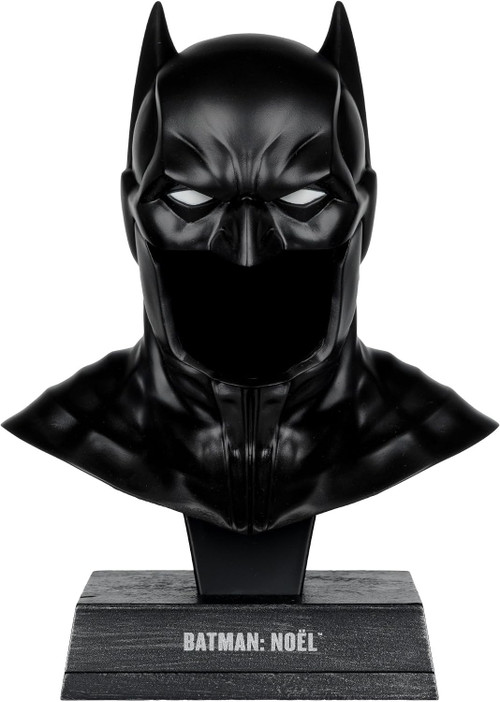McFarlane Toys DC Direct Batman Cowl Replica Batman: Noel (Pre-Order ships October)、ToyWiz、kayou