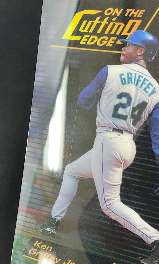 Ken Griffey Jr. 1999 Topps HD On the Cutting Edge Die-Cut #CE10、Collector Store LLC、kayou