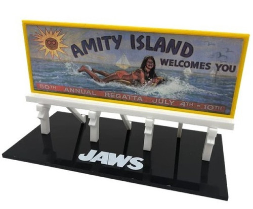Jaws Amity Island Billboard 9-Inch Scaled Prop Replica (Pre-Order ships February)、ToyWiz、kayou