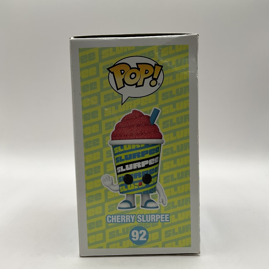 Cherry Slurpee Funko Pop! 7 Eleven #92 Glitter 7 Eleven Exclusive、Funko、kayou