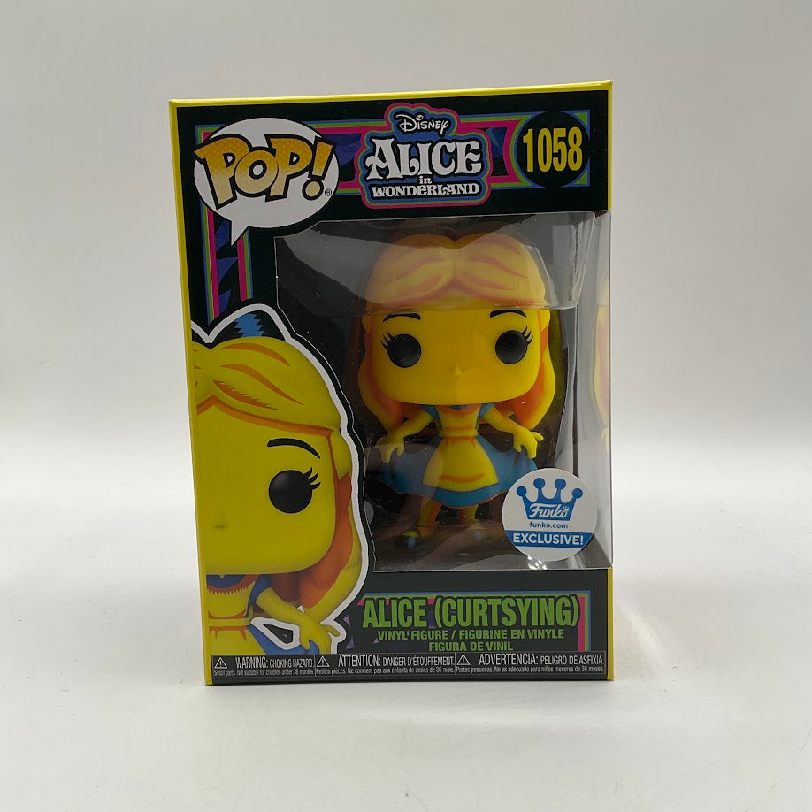 Alice (Curtsying) (Blacklight) Funko Pop! Alice in Wonderland #1058 Exclusive、Funko、kayou