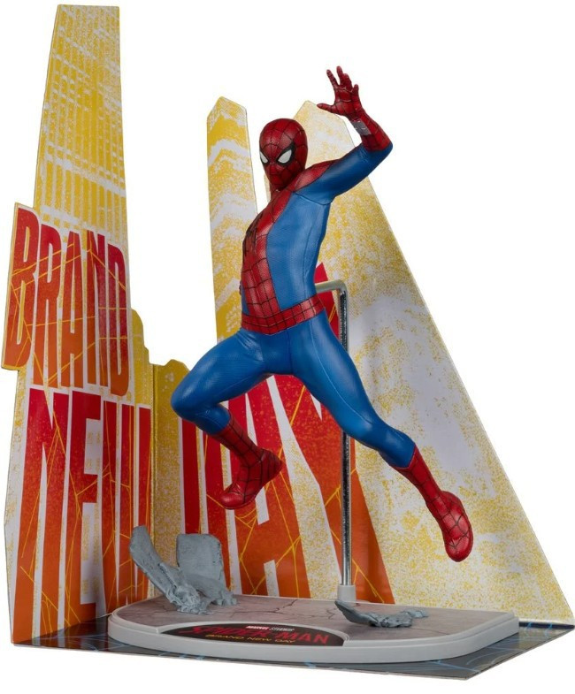 McFarlane Toys Marvel Spider-Man: Brand New Day Spider-Man Posed Figure with Scene & Mini Poster、ToyWiz、kayou
